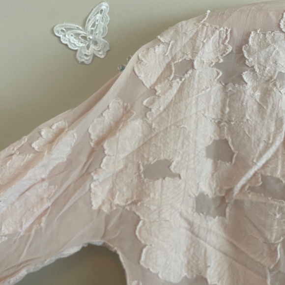 Wilfred Romantic Blush Pink Blouse - Picture 4 of 5